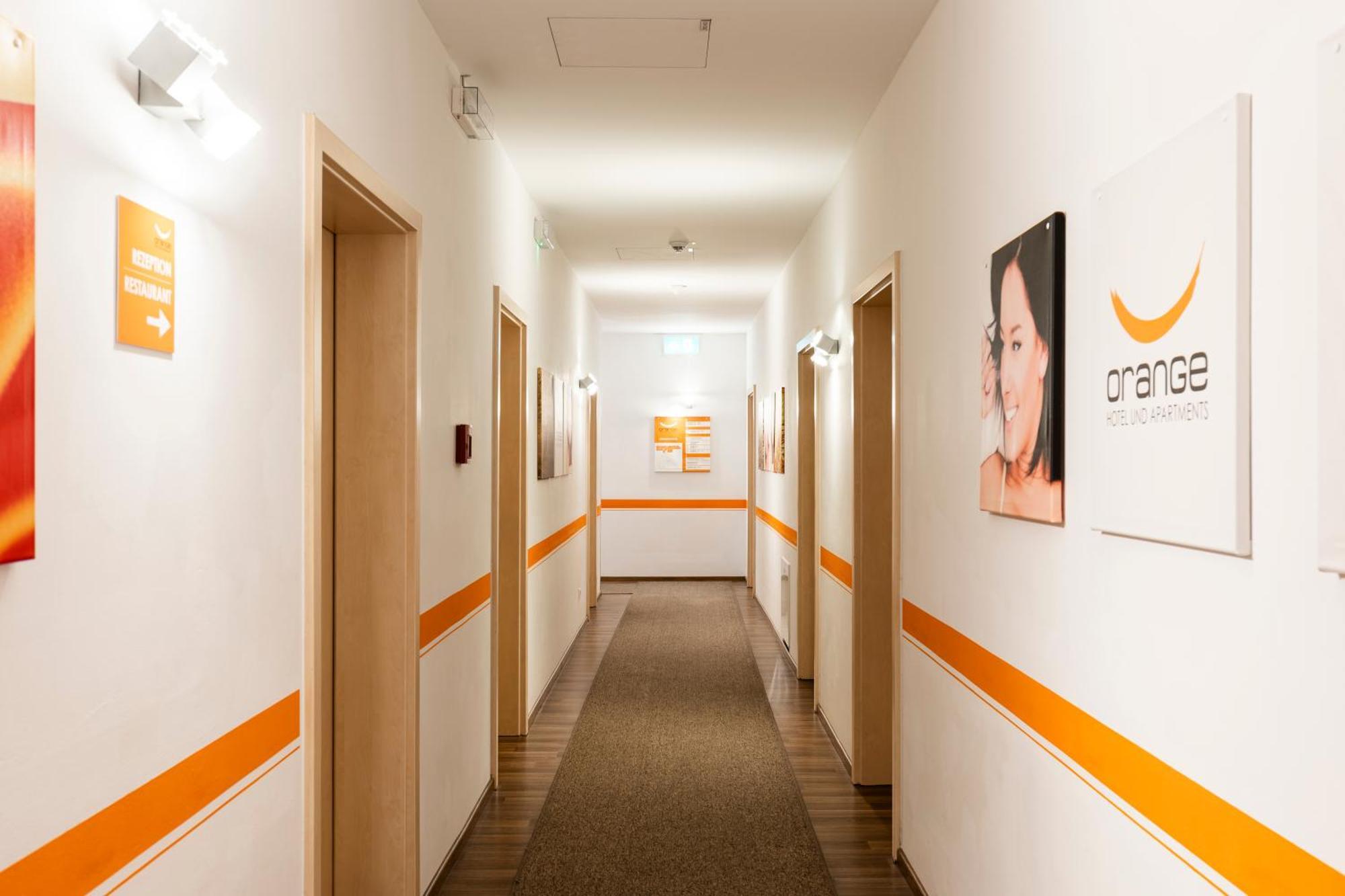 Orange Hotel Und Apartments Neu-Ulm Eksteriør bilde