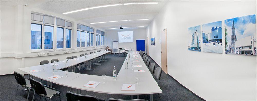Orange Hotel Und Apartments Neu-Ulm Eksteriør bilde