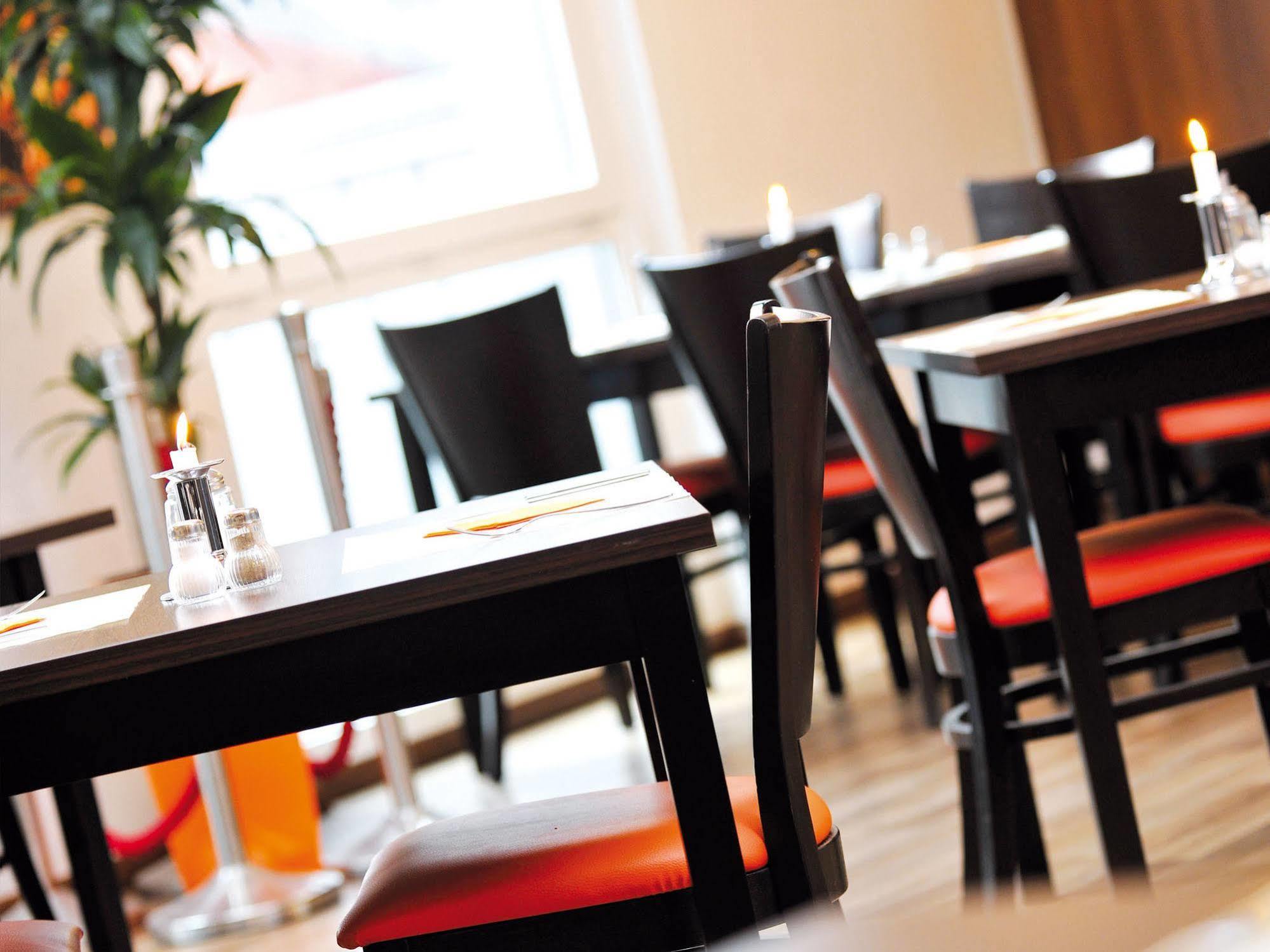 Orange Hotel Und Apartments Neu-Ulm Eksteriør bilde