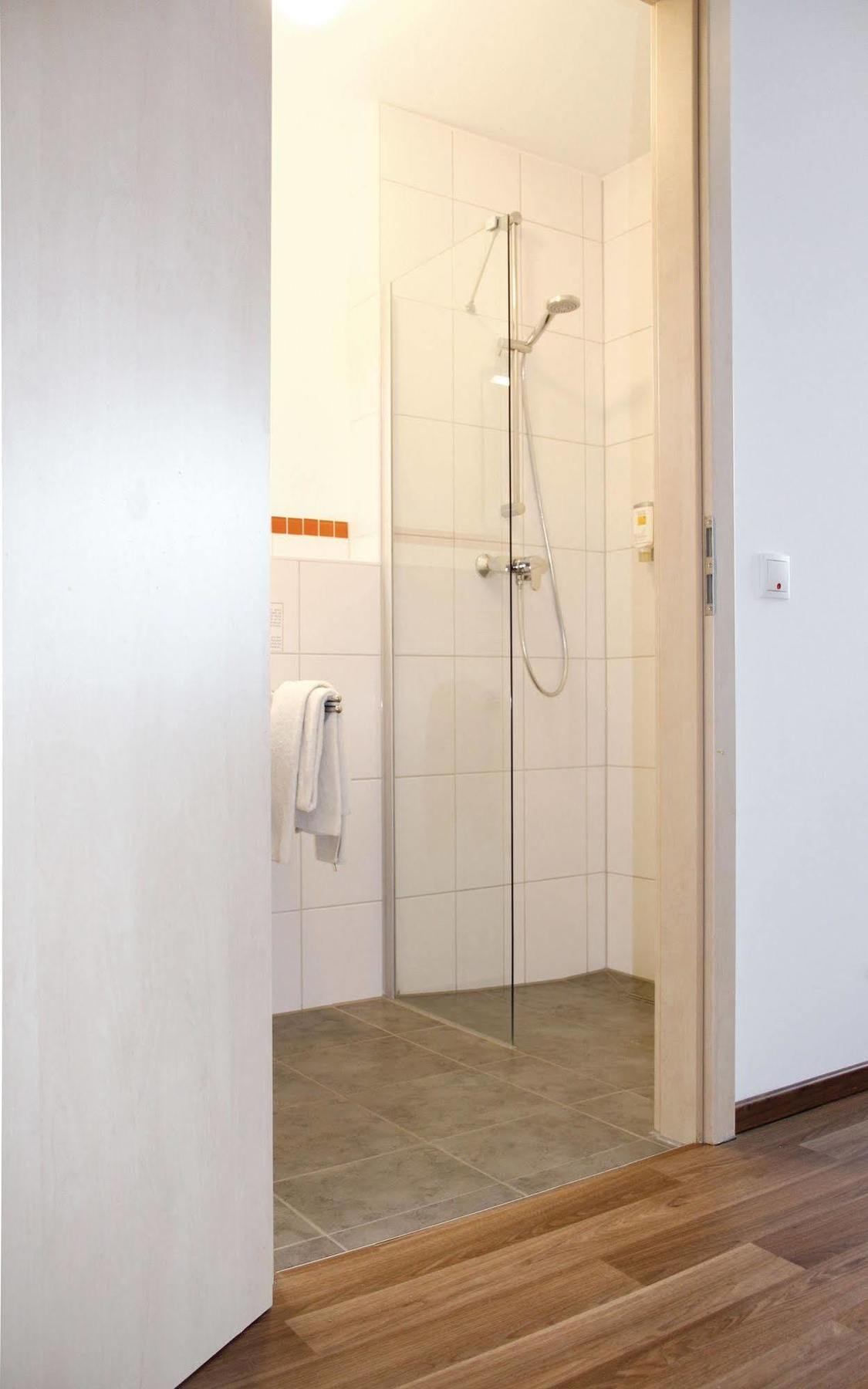 Orange Hotel Und Apartments Neu-Ulm Eksteriør bilde
